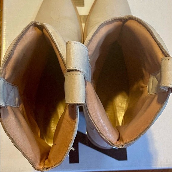 SCHUTZ Zachy Western Ankle Boots White - Picture 4 of 6